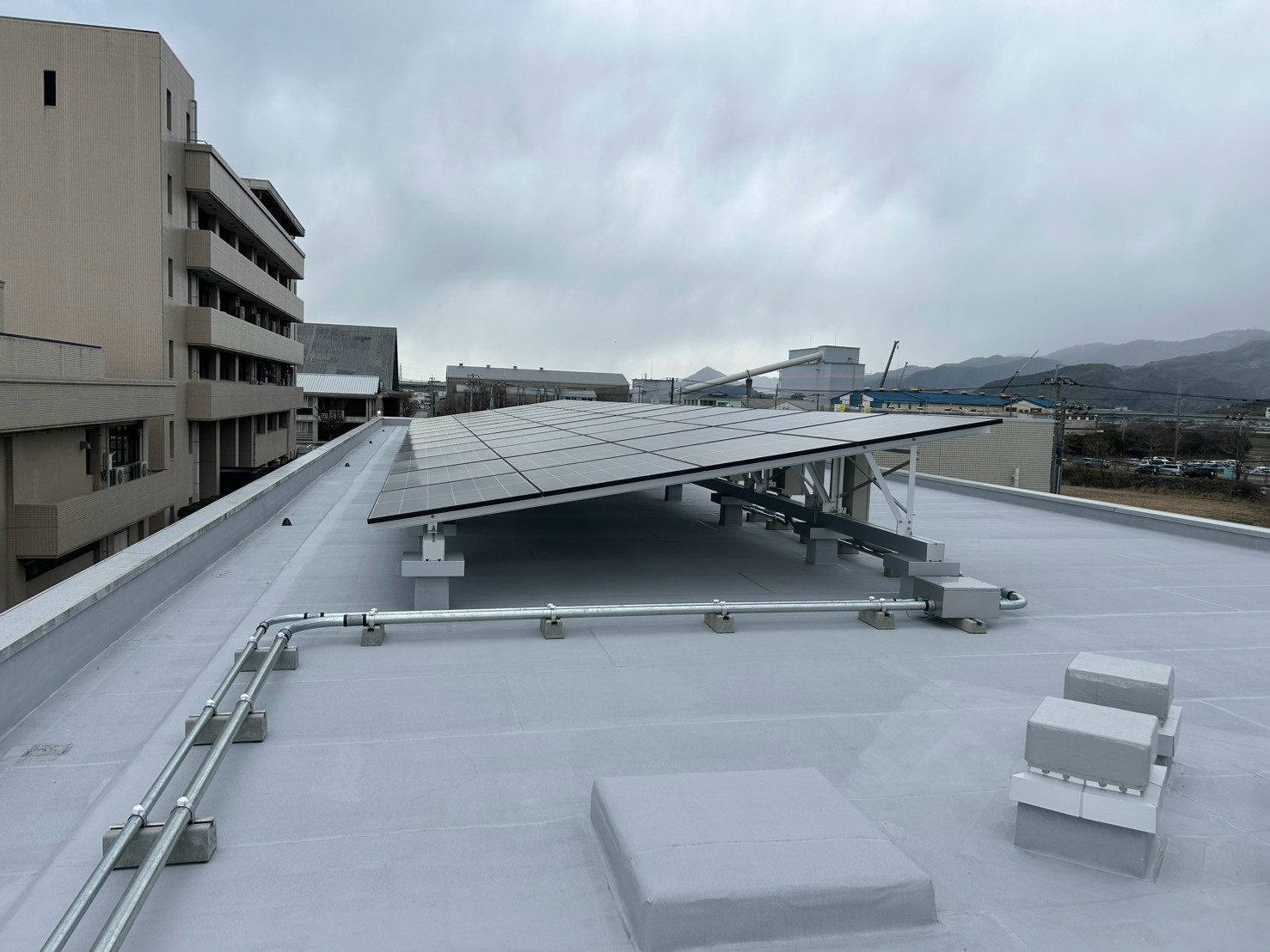 公電第6-8号　地域職業訓練センター太陽光発電設備設置工事