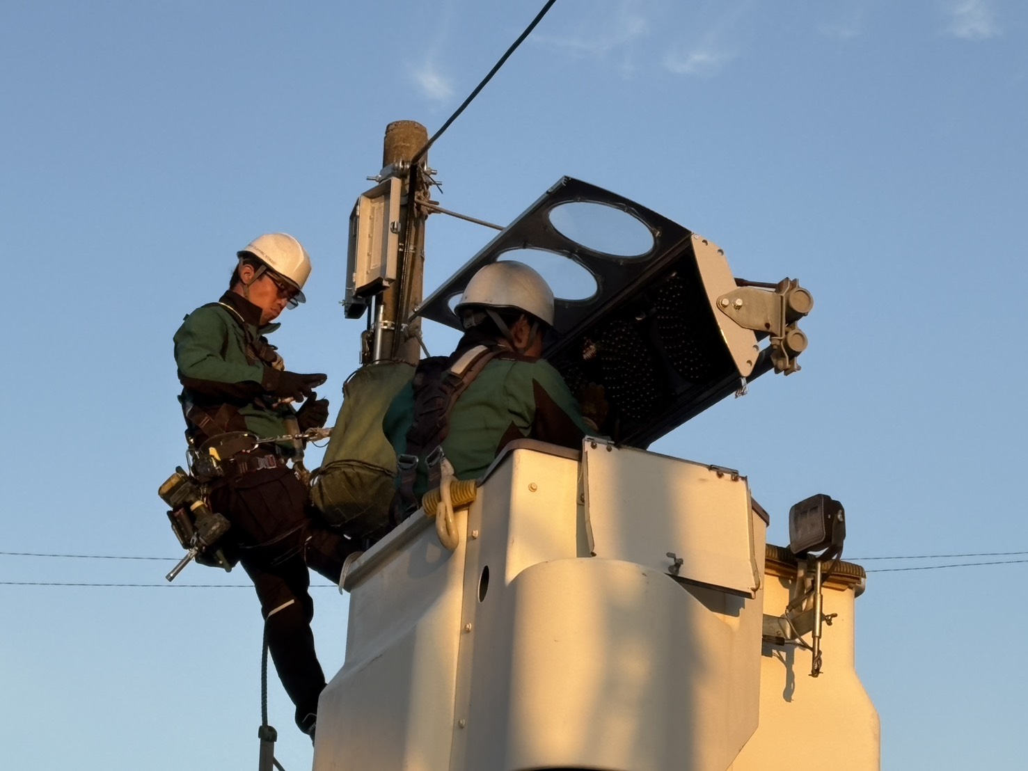 雷害に依る交通信号機の取替工事（宿毛自動車学校） 施工写真4